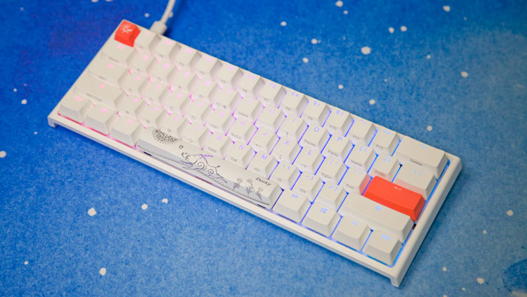 Ducky One 2 Mini Pure White RGB 60% 赤軸 - PC周辺機器