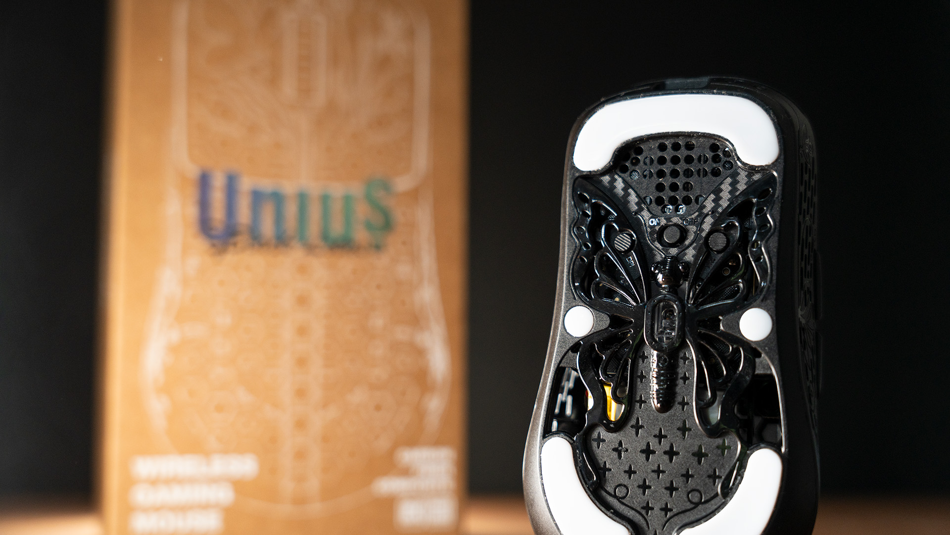 UNIUS Black Lotus レビュー
